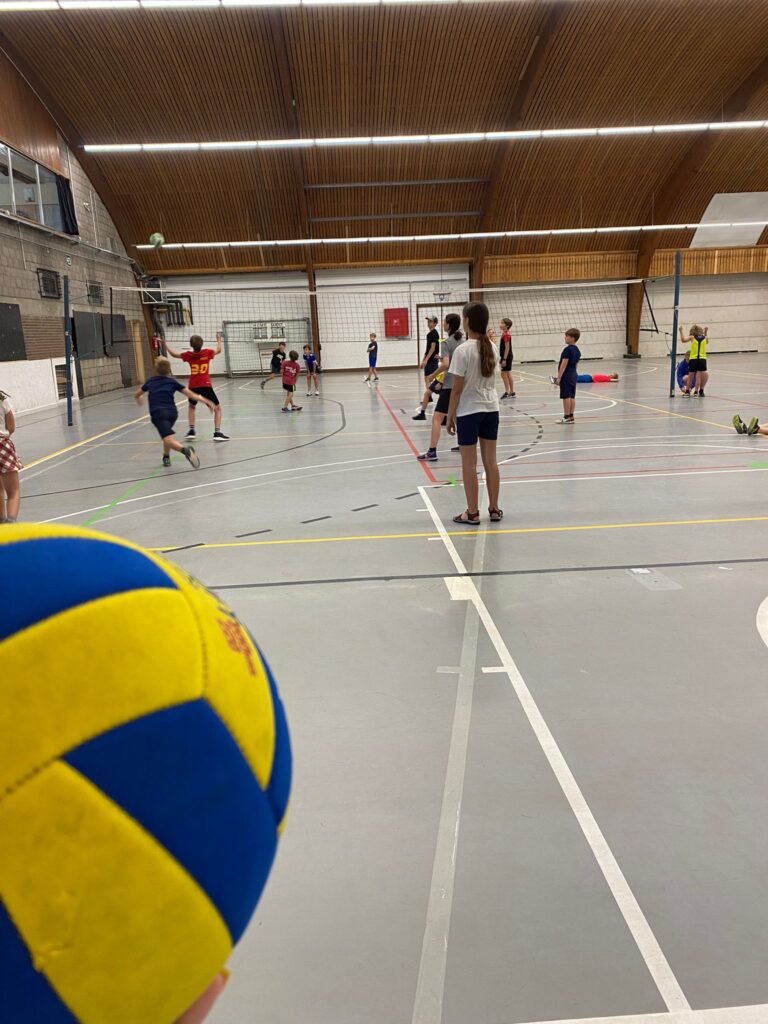 Smash die bal! + Sport & Spel (Kessel – Zomer W7 – Sport It